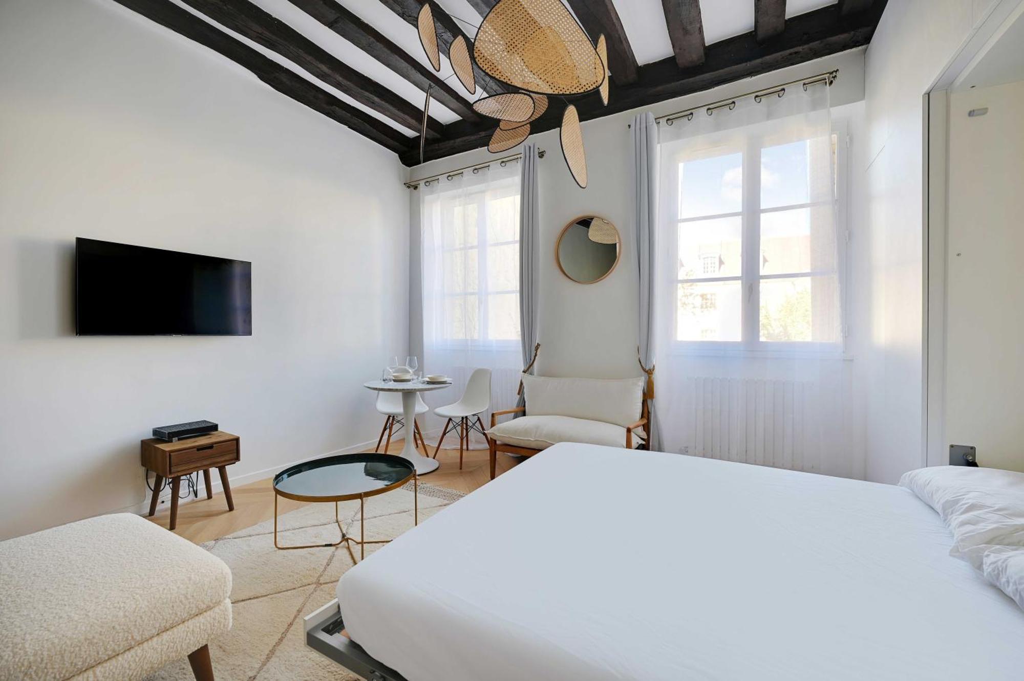 Apartment Authentic - 2p - De Paris
